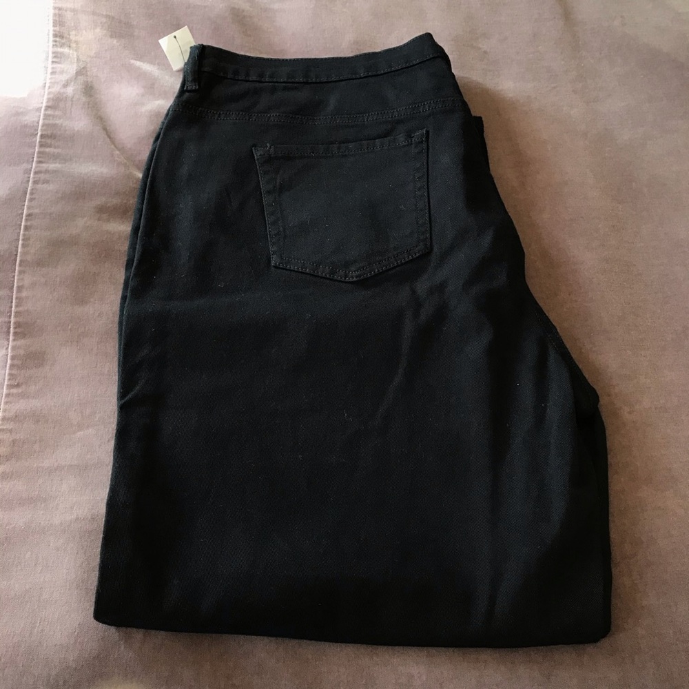 Black jeans, NWT, never worn - 20W Short